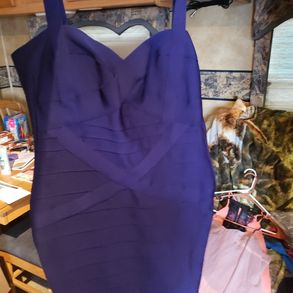 Blue short dress